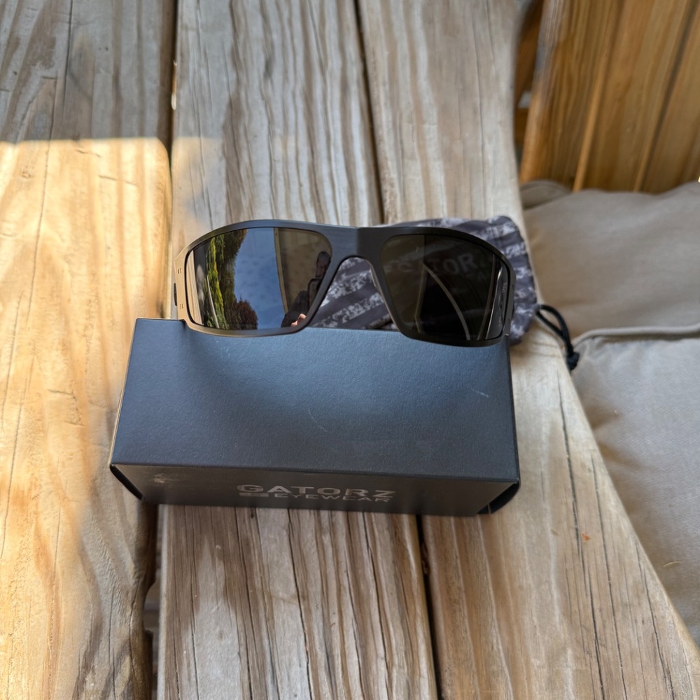 Gatorz Magnum Sunglasses - Picture 7 of 10